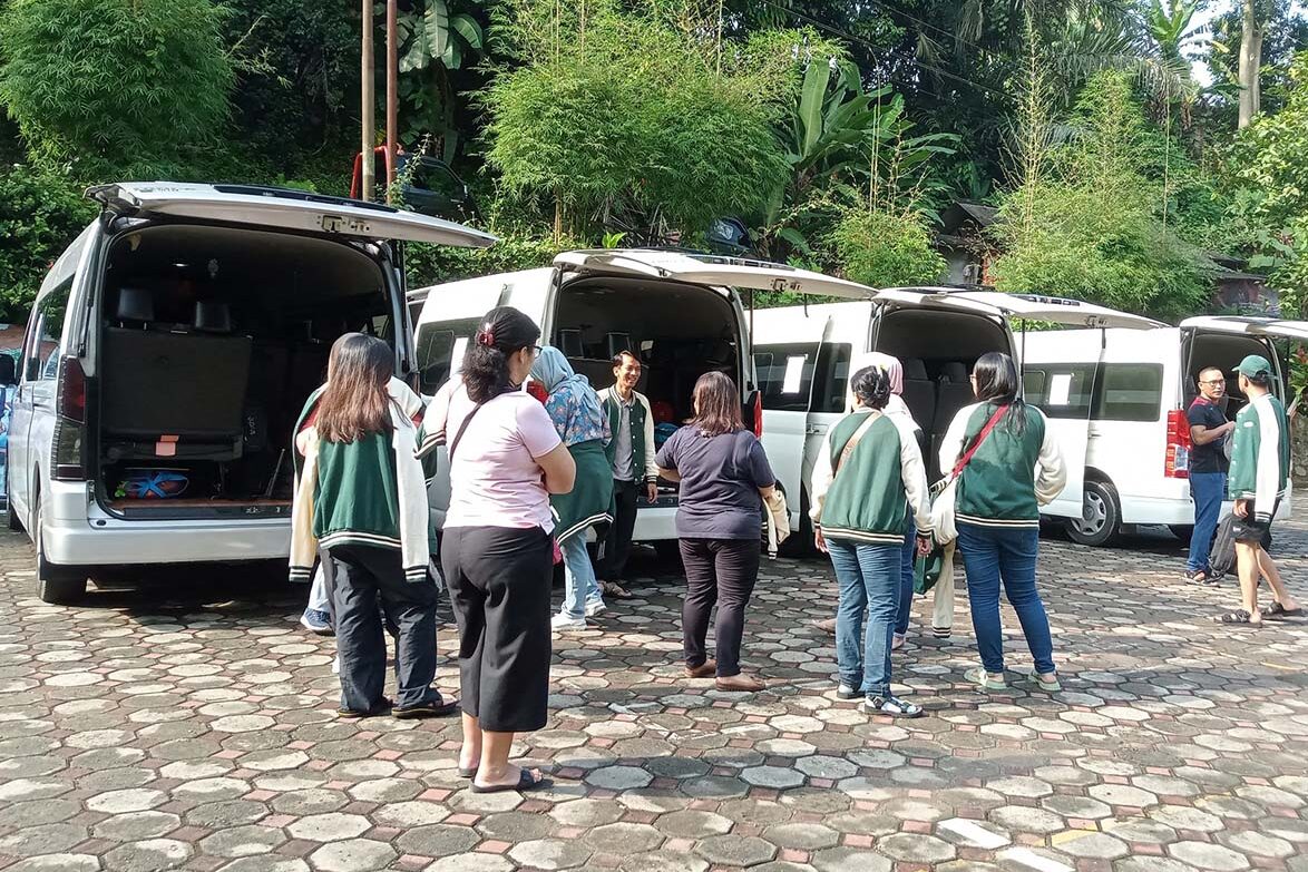 Sewa Hiace Kemang Parung
