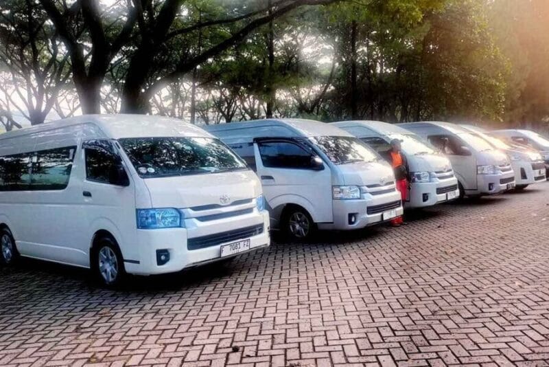 Sewa Toyota Hiace Kebonpedes