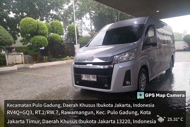 Sewa Hiace Cakung
