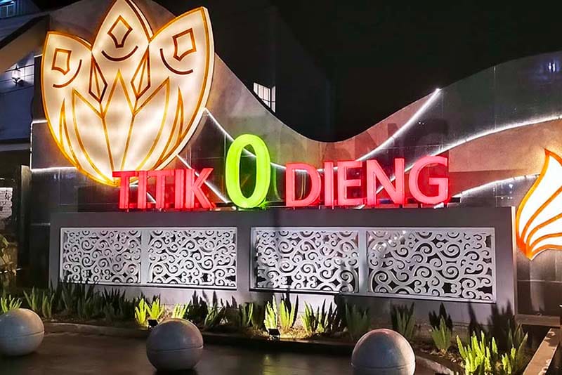 Sewa Hiace Jakarta Dieng