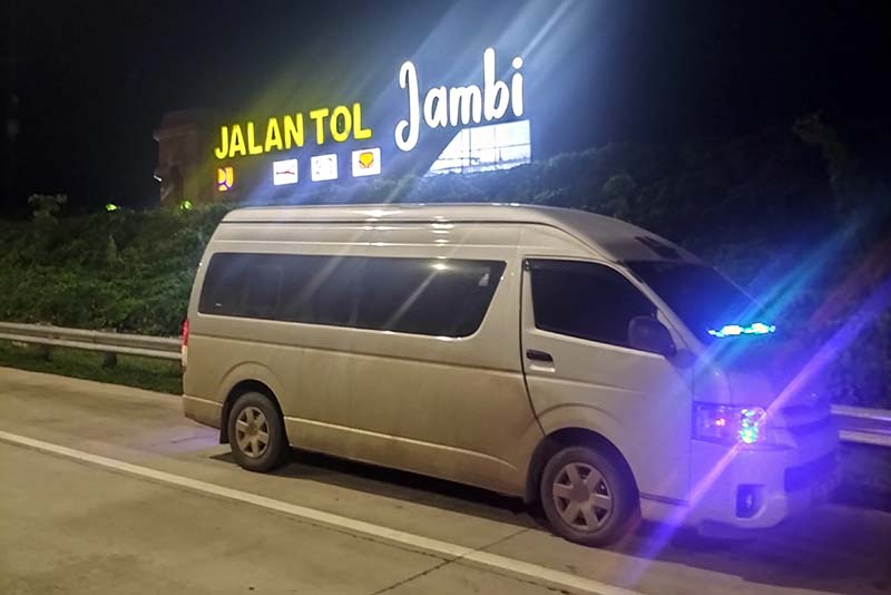 Sewa Hiace Jakarta Muara Bungo