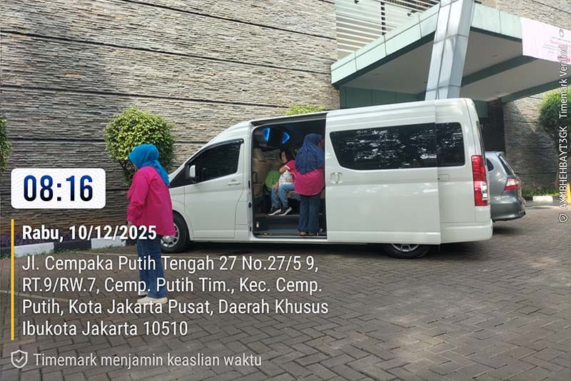 Sewa Hiace Medan Satria